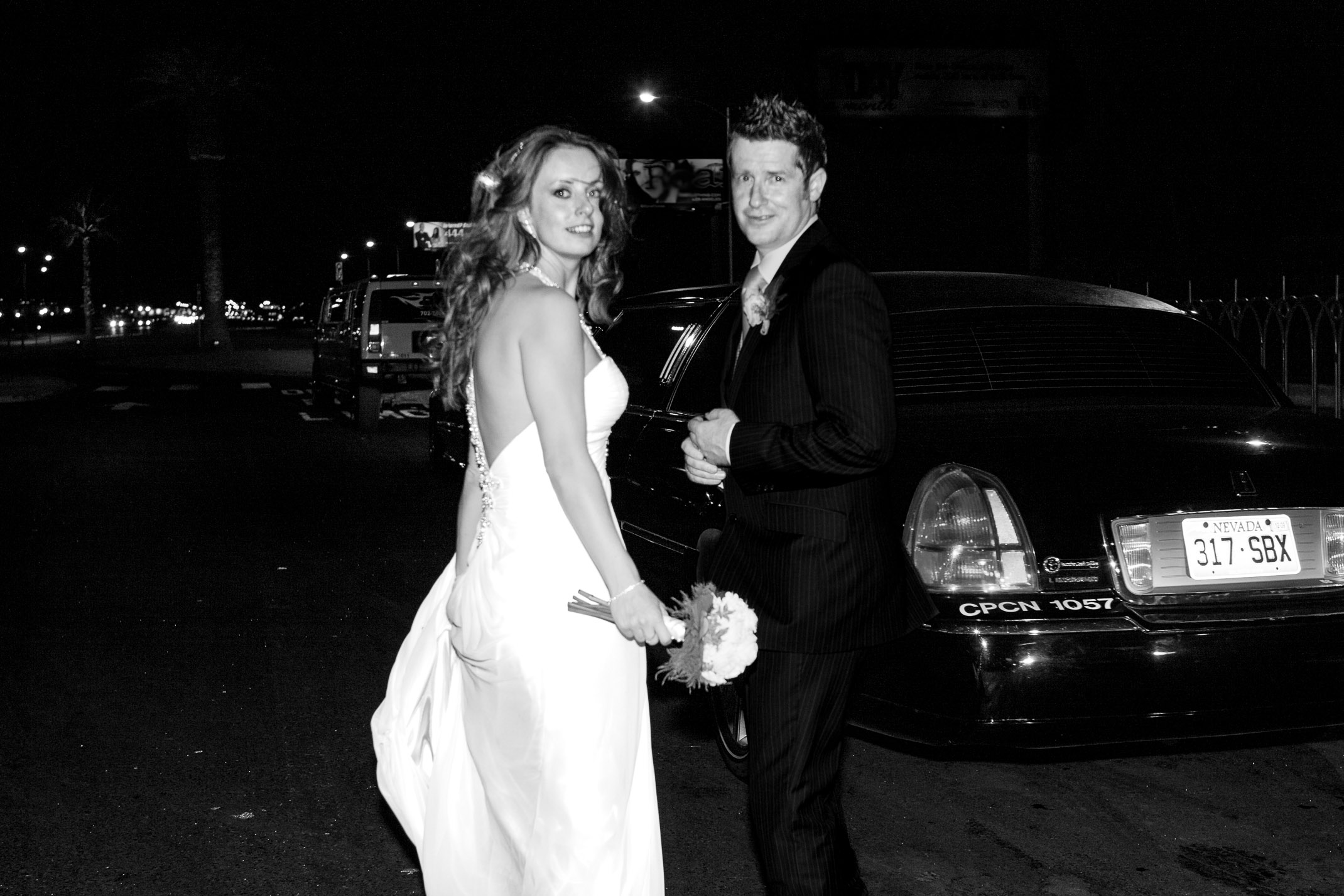 real-candid-las-vegas-wedding-photography-captured-by-cinematic-editorial-wedding-photographer-theresa-chavarria